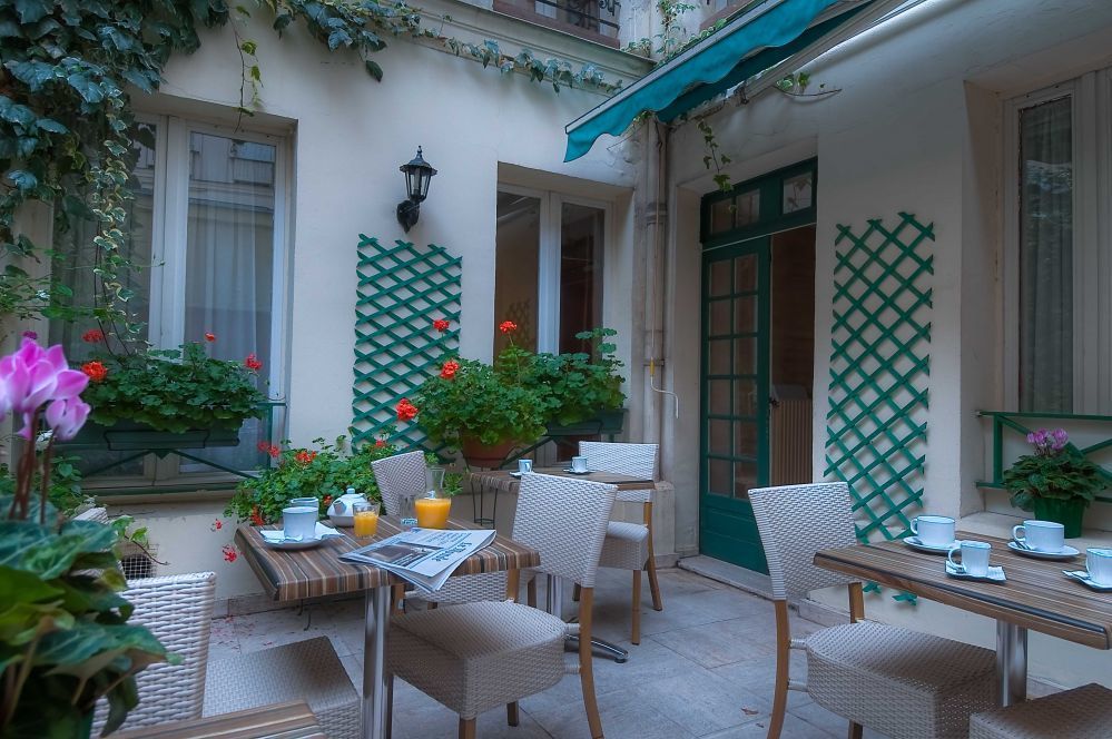 Hotel de l'Alma Paris - Breakfast